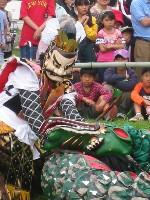 �����_�y