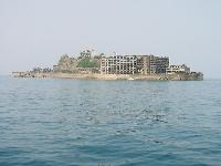 �R�͓����i