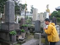 �����̕�ɋF��F�B�e�_�C�z�[�N