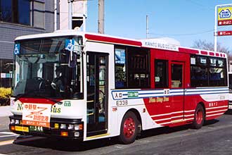 〔Ｅ３３８〕　日産ディーゼルＫＫ－ＲＭ２５２ＧＡＮ（２００１年）