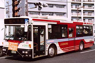 〔Ａ１２４０〕　日産ディーゼルＰＫＧ－ＲＡ２７４ＫＡＮ（２００８年）