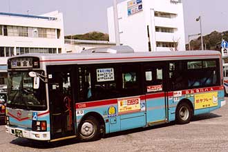 〔Ｃ２１１０〕　いすゞＫＫ－ＬＲ２３３Ｊ１（２００１年）