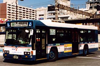 〔８１４１〕　いすゞＫＣ－ＬＶ８３２Ｎ（１９９８年）