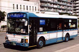 〔Ｅ１１２〕　いすゞＫＫ－ＬＲ２３３Ｊ１（２００１年）