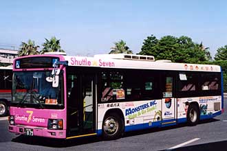 〔Ｅ２５１〕　いすゞＫＬ－ＬＶ２８０Ｎ１（２００３年）