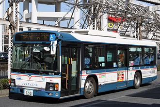 〔５２３９〕　いすゞＰＫＧ－ＬＶ２３４Ｌ２（２０１０年）