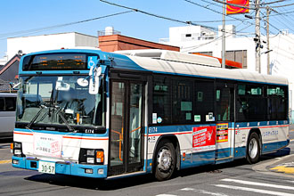 〔Ｅ１７４〕　いすゞＱＤＧ－ＬＶ２３４Ｌ３（２０１４年）