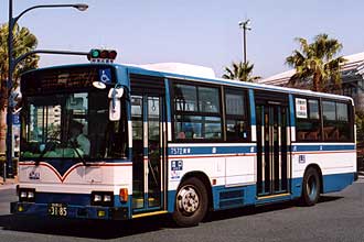 〔７５７２〕　日野ＫＣ－ＨＵ２ＭＭＣＡ（１９９７年）