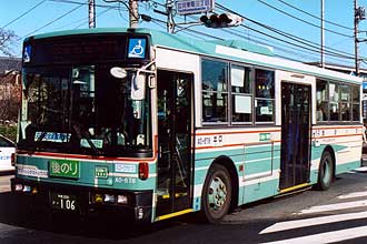 〔Ａ０－６７８〕　日産ディーゼルＫＣ－ＵＡ４６０ＬＳＮ（２０００年）