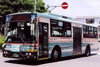 〔Ａ１－７４４〕　日産ディーゼルＫＬ－ＵＡ４５２ＭＡＮ（２００１年）