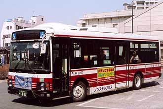 〔Ｊ３５７〕　いすゞＫＫ－ＬＲ２３３Ｊ（２００２年）