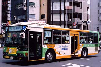 〔Ｃ－Ｃ２００〕　三菱ふそうＫＣ－ＭＰ７４７Ｋ（１９９７年）