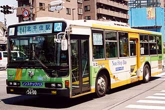 〔Ｈ－Ｅ４１８〕　三菱ふそうＫＣ－ＭＰ７４７Ｋ（１９９８年）