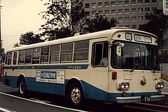 〔Ａ－Ｃ４１４〕　日野ＲＥ１００ＳＲ（１９７５年）