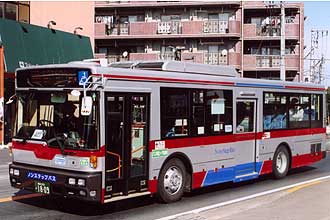 〔ＮＩ６１３〕　日産ディーゼルＡＤＧ－ＲＡ２７３ＫＡＮ（２００５年）