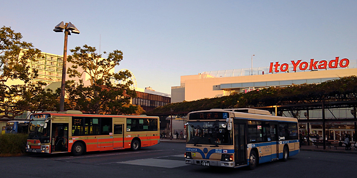 ２０１９年１１月３０日撮影　上永谷駅前