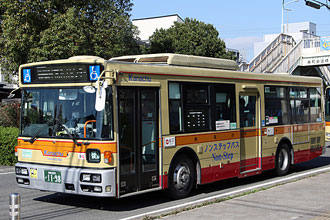 〔あ１５〕　日産ディーゼルＰＫＧ－ＲＡ２７４ＫＡＮ（２００９年）