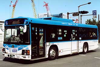 〔Ａ－１８０８〕　いすゞＰＪ－ＬＶ２３４Ｌ１（２００５年）
