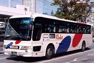 〔３０１９〕　三菱ふそうＫＣ－ＭＳ８２９Ｓ（１９９９年）