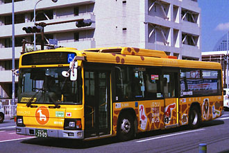 〔８－３９０９〕　日野ＰＫＧ－ＫＶ２３４Ｌ２（２００８年）