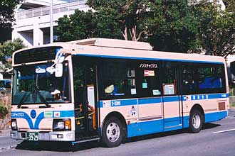 〔３－３３８９〕　日野ＳＫＧ－ＫＲ２９０Ｊ１（２０１３年）