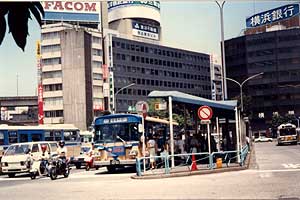 横浜駅西口