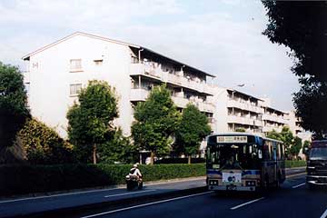 １００系統　（新）新杉田駅～上中里団地～洋光台駅