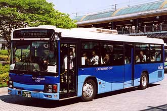 〔Ｍ１０２〕　いすゞＫＬ－ＬＶ２８０Ｎ１（２００３年）