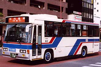 〔水戸２００か７８６〕　いすゞＵ－ＬＲ３３２Ｊ（１９９３年）