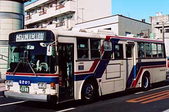 〔水戸２２あ１７０９〕　日産ディーゼルＰ－Ｕ３２Ｌ（１９８６年）