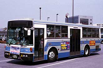 〔９２６４ＴＣ〕　いすゞＵ－ＬＶ３２４Ｌ（１９９４年）