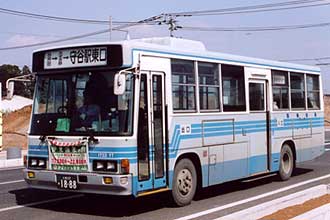 〔１７３３ＹＴ〕　いすゞＫＣ－ＬＲ３３３Ｊ（１９９７年）