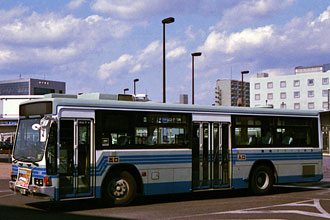 〔Ｇ０５７〕　いすゞＫＣ－ＬＶ２８０Ｎ（１９９９年）