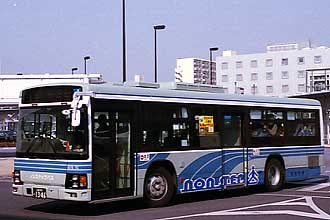 〔９３７６ＴＣ〕　いすゞＫＬ－ＬＶ２８０Ｌ１（２００１年）