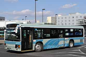 〔９４６５ＴＣ〕　いすゞＫＬ－ＬＶ２８０Ｎ１（２００５年）