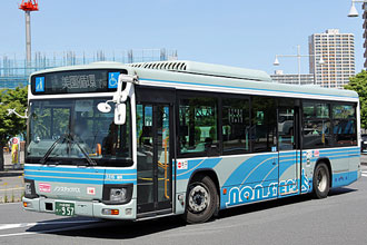 〔２２１５ＭＲ〕　いすゞ２ＫＧ－ＬＶ２９０Ｎ３（２０１９年）