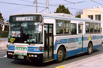 〔１４６６ＭＴ〕　日産ディーゼルＰ－Ｕ３３Ｋ（１９８９年）