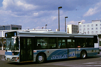 〔９４００ＴＣ〕　日野ＫＬ－ＨＵ２ＰＰＥＥ（２００２年）