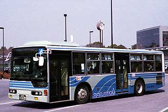 〔９３６６ＴＣ〕　三菱ふそうＫＣ－ＭＰ７４７Ｋ（１９９９年）