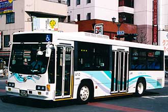 〔宇都宮２００か１２５１〕　いすゞＫＣ－ＬＶ３８０Ｌ（２０００年）
