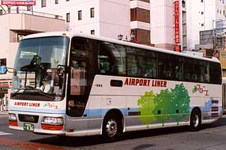 〔宇都宮２００か４３６〕　いすゞＫＬ－ＬＶ７８１Ｒ２（２００３年）