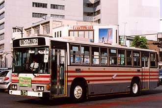 〔宇都宮２３０あ５６０〕　日野Ｕ－ＨＴ２ＭＭＡＡ（１９９２年）