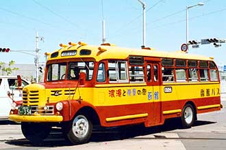 〔３５４〕　いすずＢＸ３５２（１９５９年）