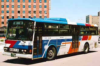 〔１０１１〕　いすずＰ－ＬＶ２１８Ｎ（１９８８年）