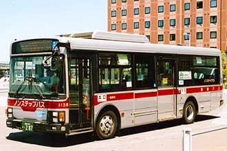 〔１１３８〕　いすゞＰＡ－ＬＲ２３４Ｊ１（２００５年）