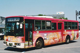 〔富山２３０あ７９〕　日産ディーゼルＰ－Ｕ３３Ｌ（１９９０年）