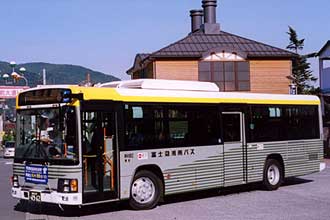 〔Ｍ４９６２〕　いすゞＰＫＧ－ＬＶ２３４Ｎ２（２００９年）