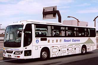 〔Ｍ８５０６〕　日産ディーゼルＫＬ－ＲＡ５５２ＲＢＮ（２００５年）