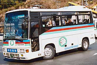 〔伊豆２００あ１４〕　日野ＫＣ－ＣＦ１ＪＦＡＡ（１９９６年）