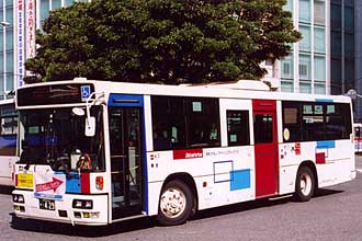 〔静岡２００か４２９〕　日産ディーゼルＫＬ－ＵＡ４５２ＭＡＮ（２００５年）